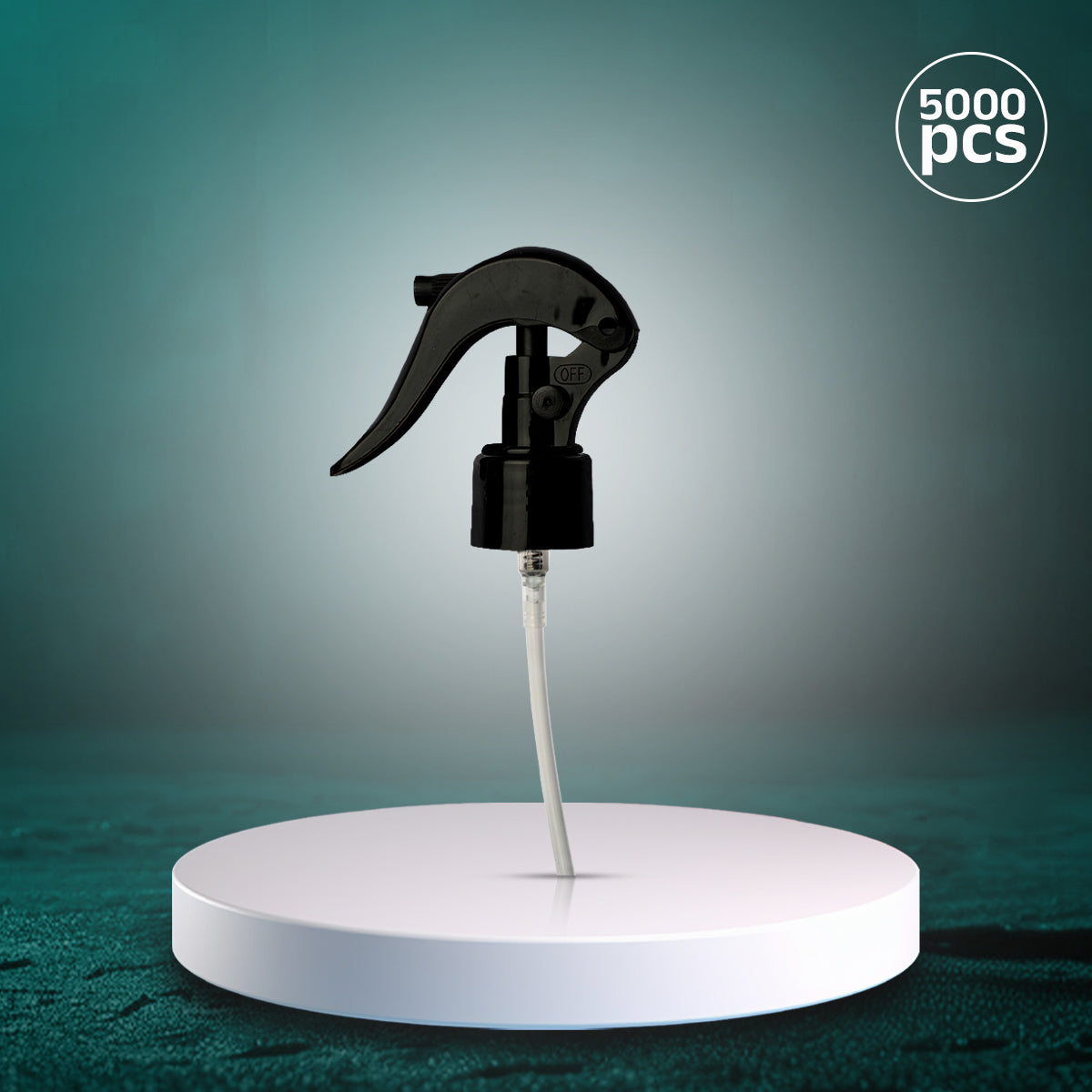 Lockable 100 ml trigger spray bottle made of BPA-free plastic, ensuring controlled and safe liquid dispensing.